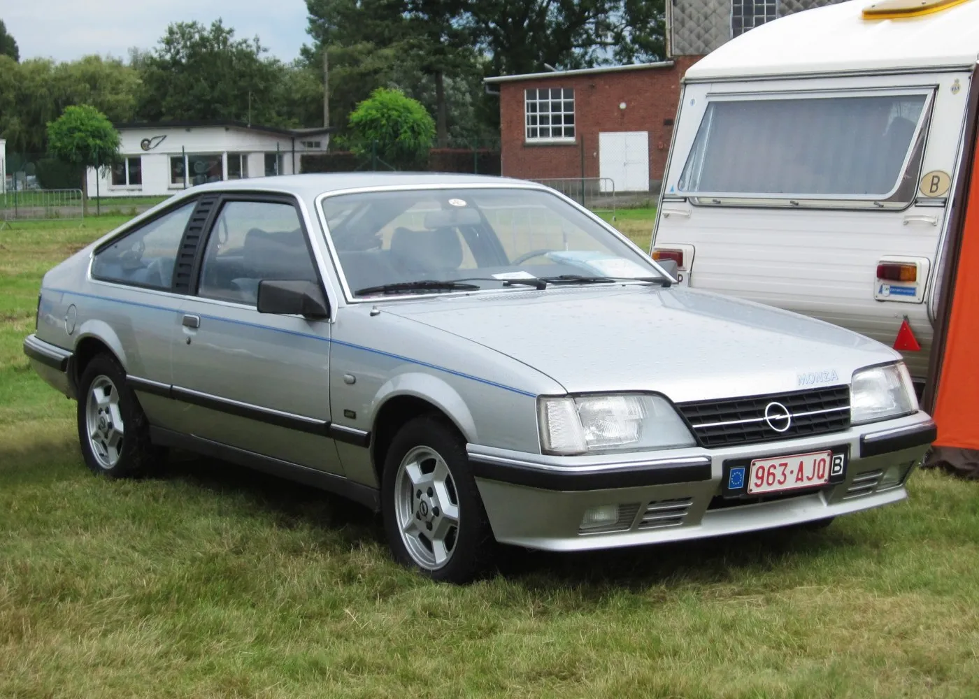 Opel Monza A2