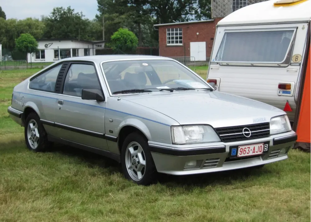 Opel Monza A2