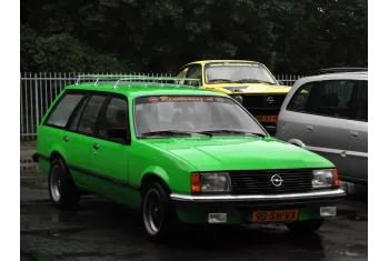 Opel Rekord E Caravan