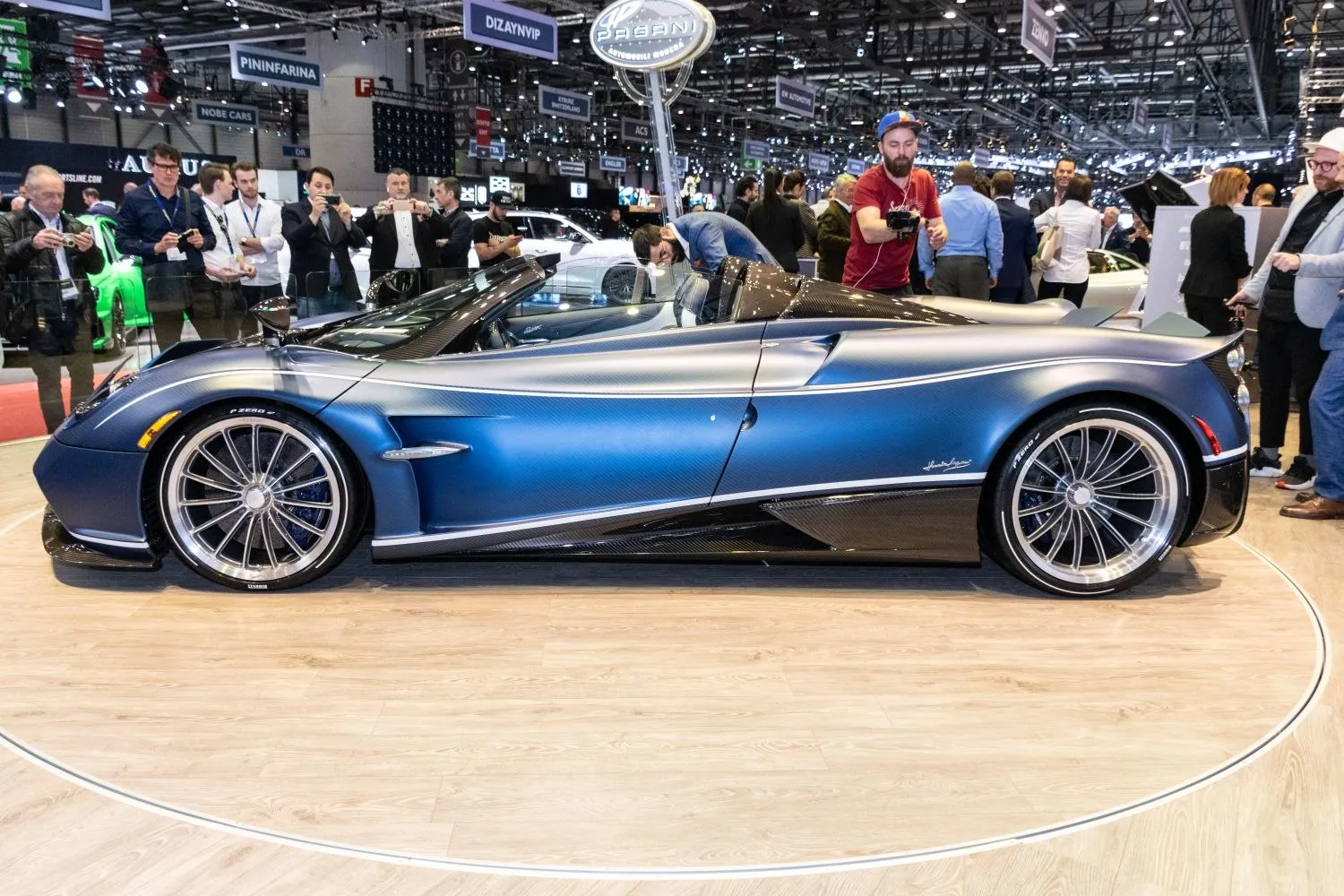 Image for Pagani Huayra Roadster