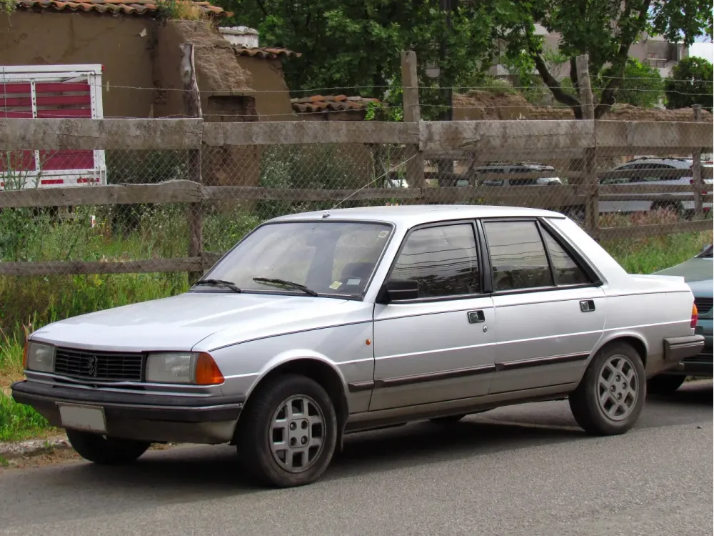 Peugeot 305 II (581M)