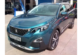 Peugeot 5008 II (Phase I, 2017)