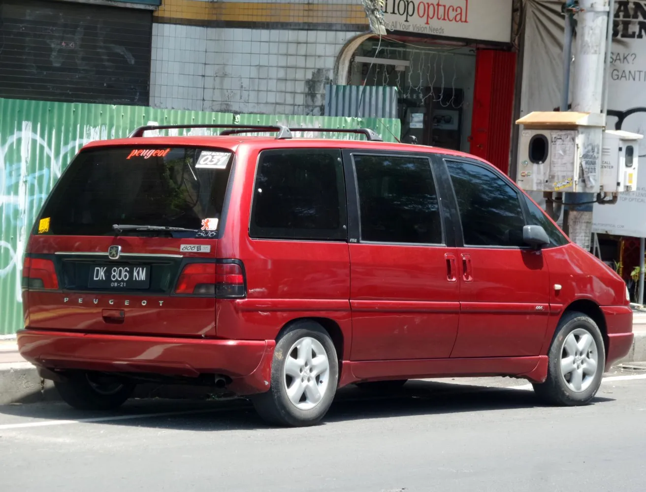 Image for Peugeot 806 221