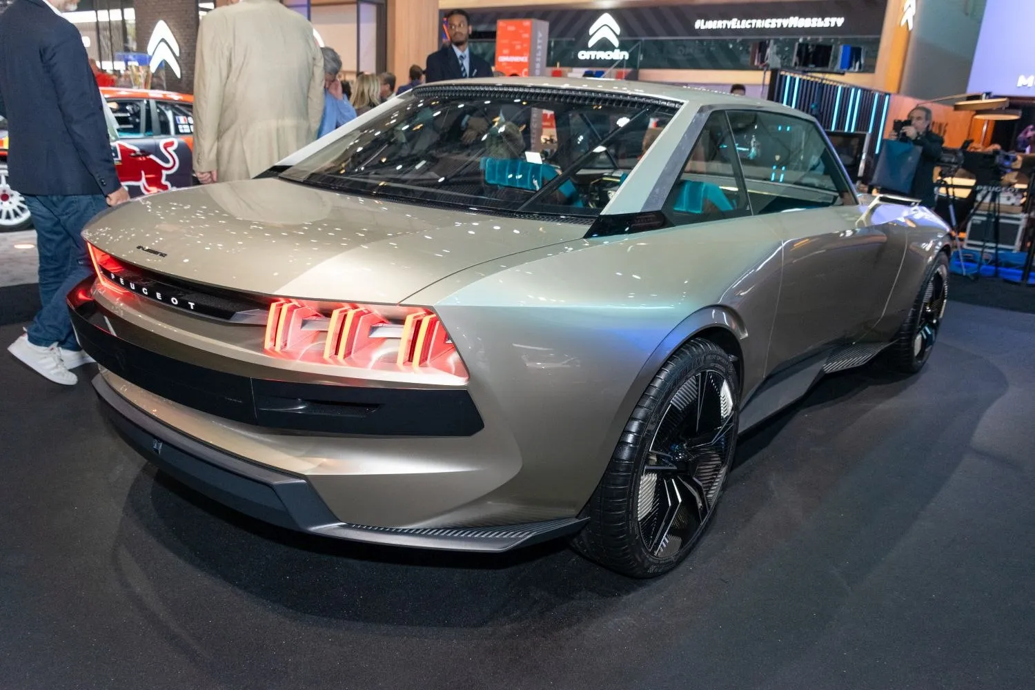Image for Peugeot e-LEGEND Concept