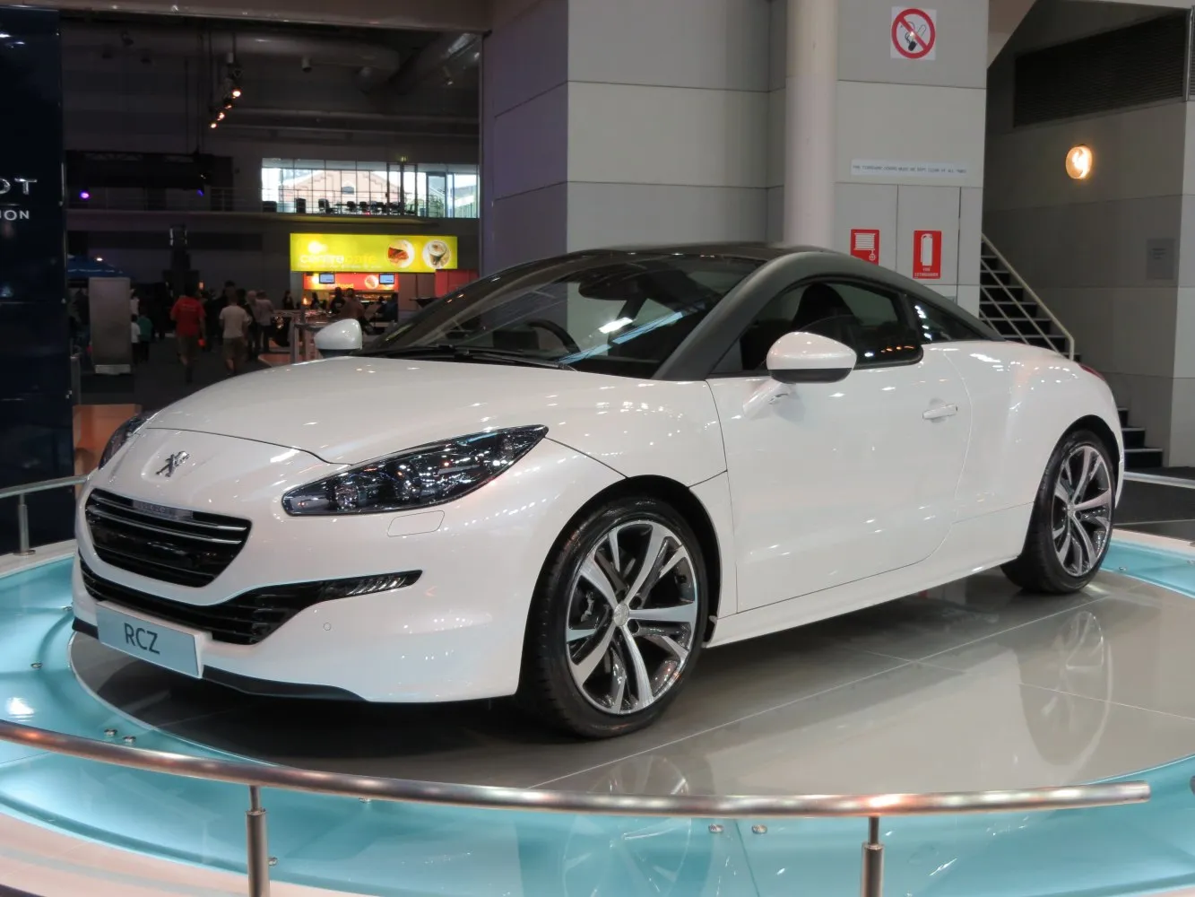 Peugeot RCZ facelift 2013