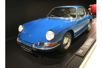 Porsche 911 Coupe (F)