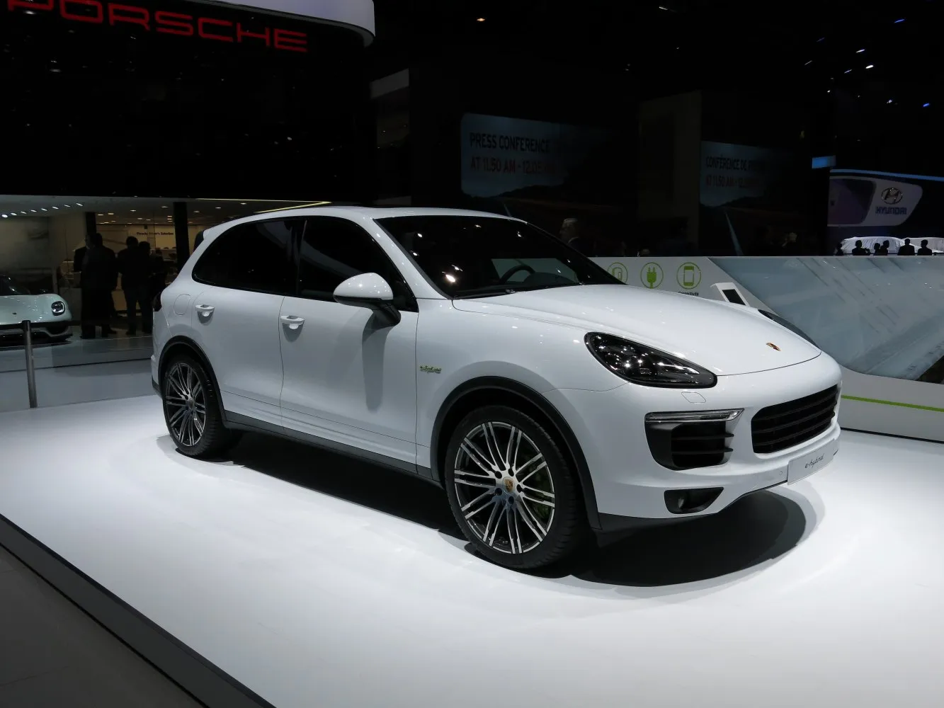 Porsche Cayenne II (facelift 2014)