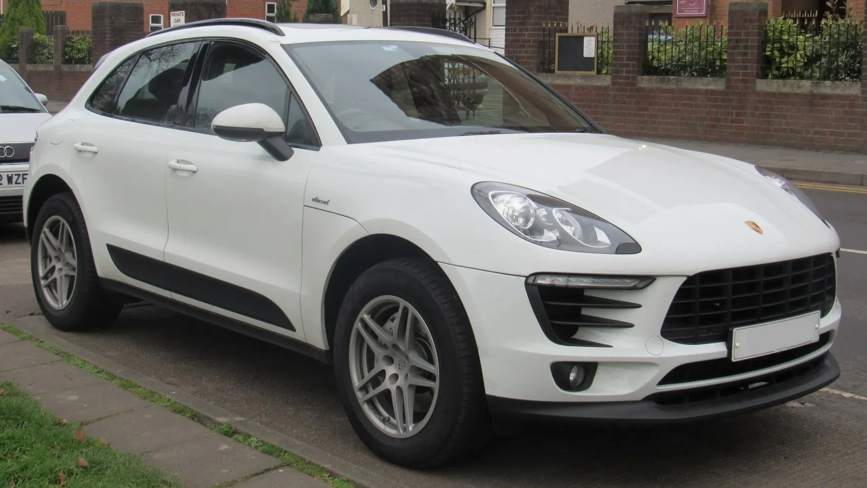 Image for Porsche Macan I (95B)