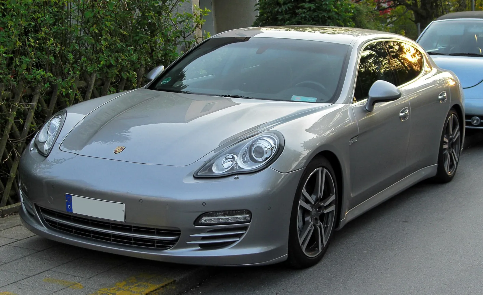 Image for Porsche Panamera G1