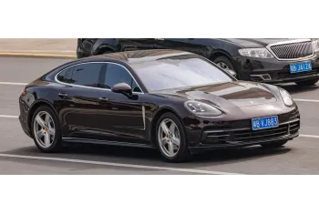 Porsche Panamera (G2) Executive