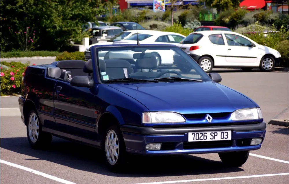 Renault 19 Cabriolet (D53) (facelift 1992)