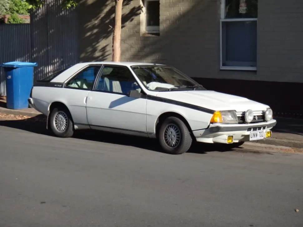Renault Fuego 136