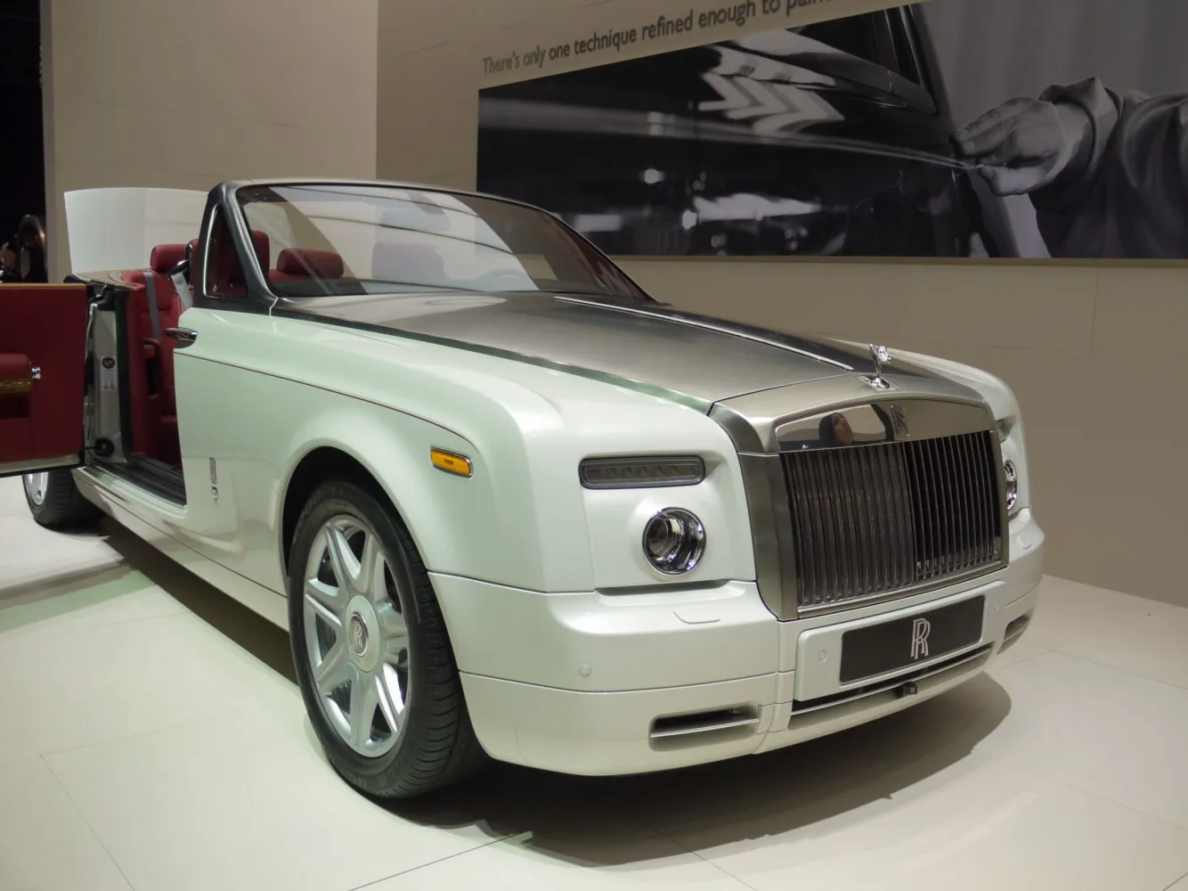 Image for Rolls-Royce Phantom Drophead Coupe