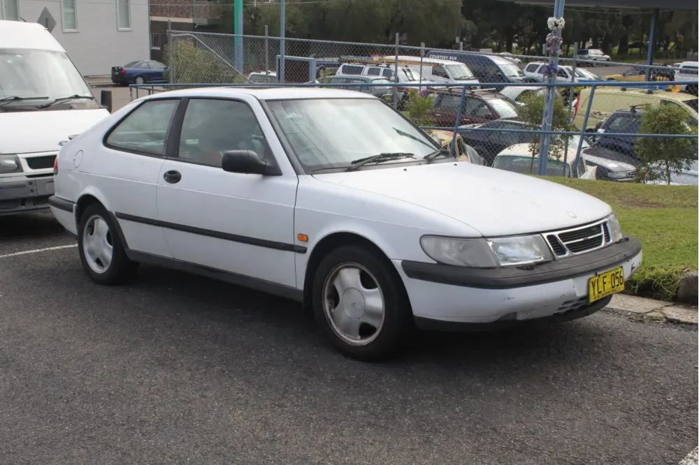 Saab 900 II Combi Coupe