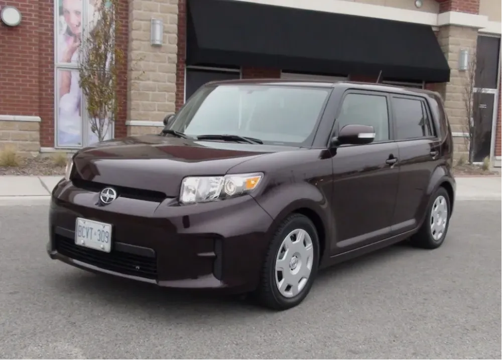 Scion xB II