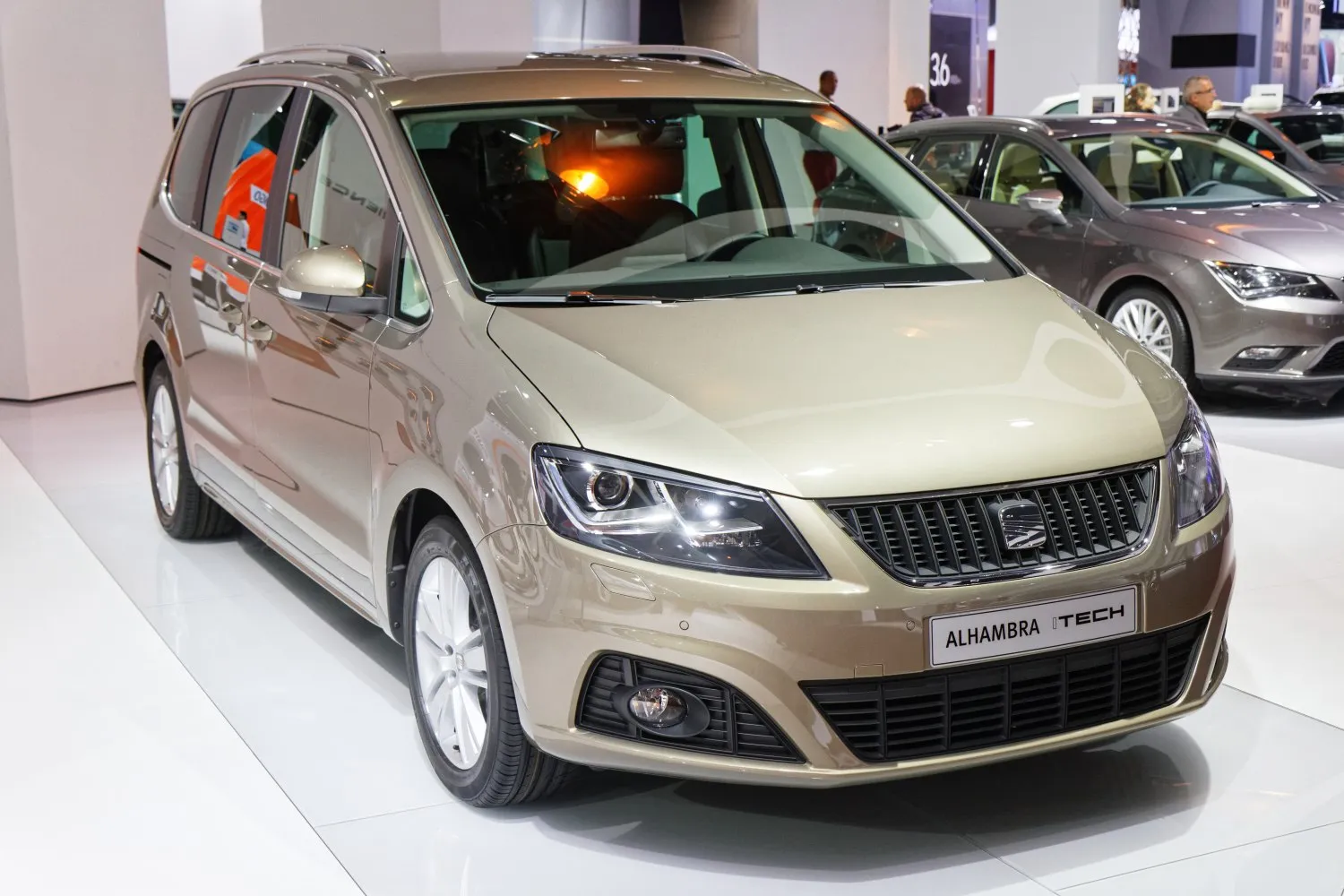 Seat Alhambra II (7N)