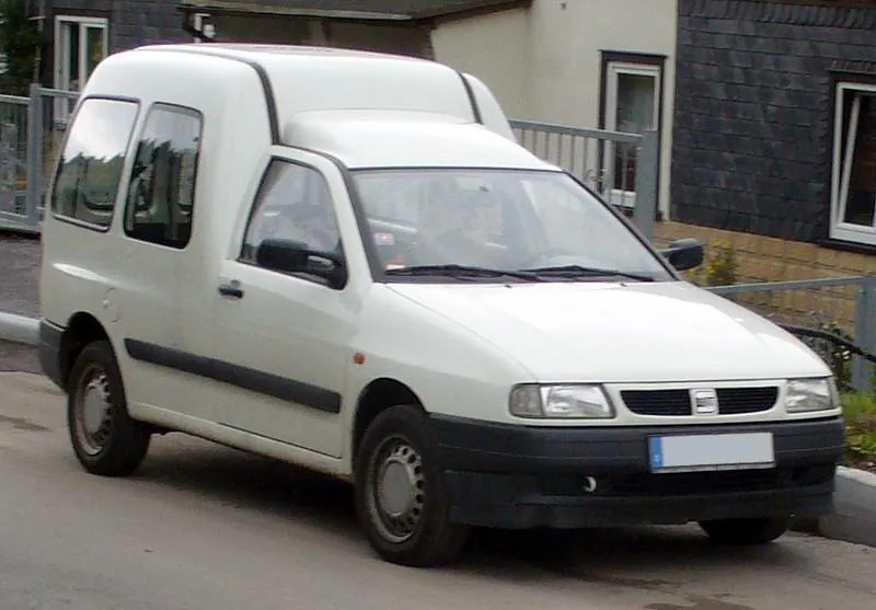 Seat Inca 9K