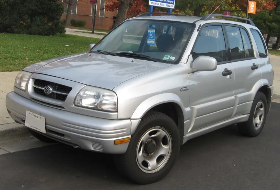 Suzuki Escudo II