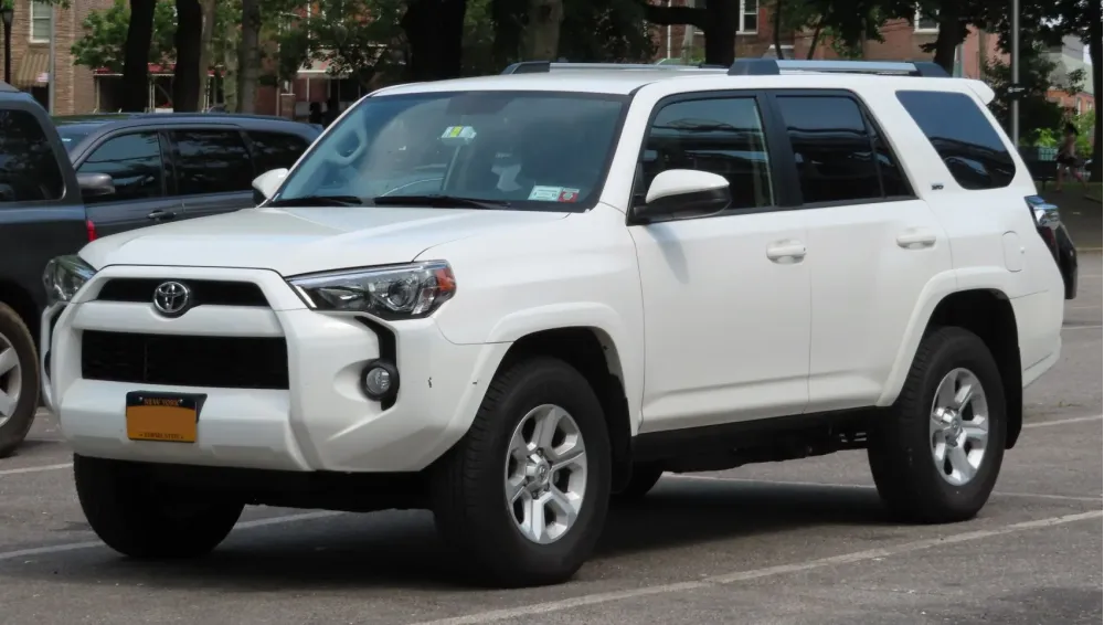 Toyota 4Runner V (facelift 2013)