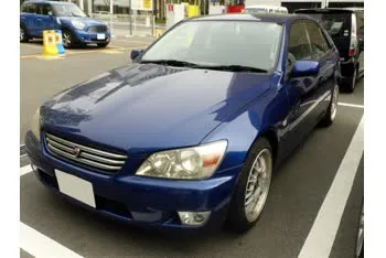 toyota altezza gita