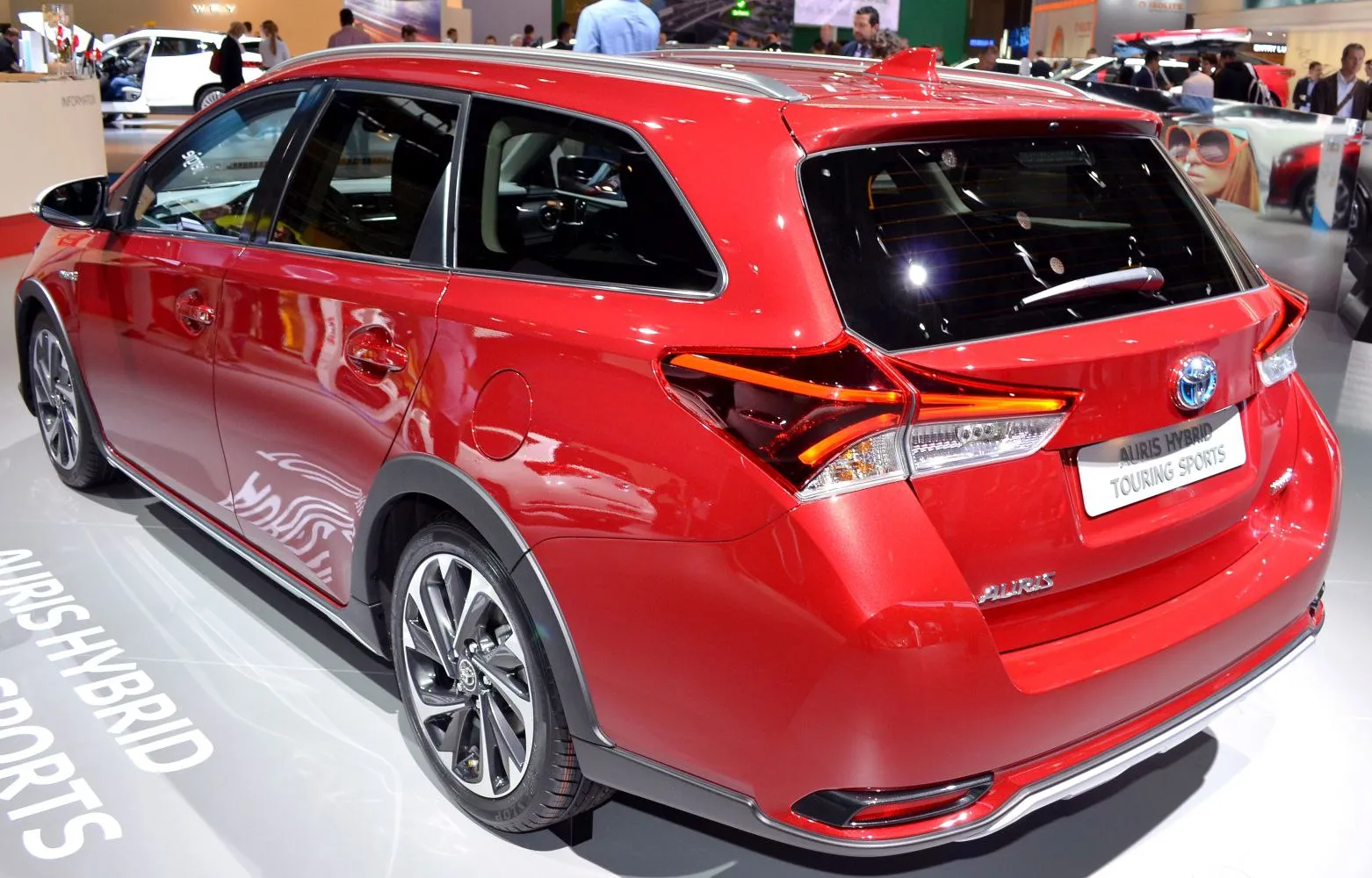 Image for Toyota Auris II Touring Sports (facelift 2015)