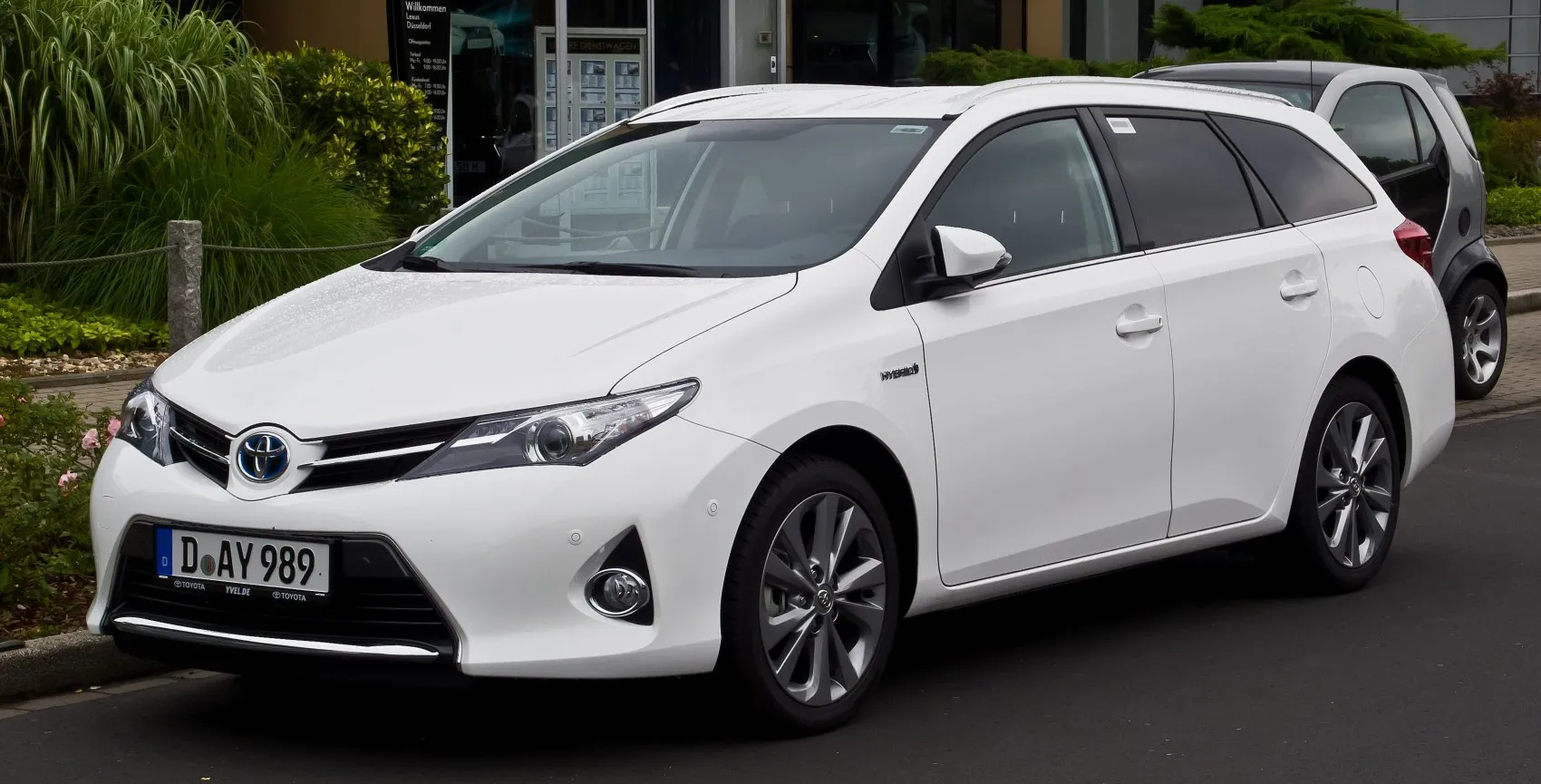 Toyota Auris II Touring Sports