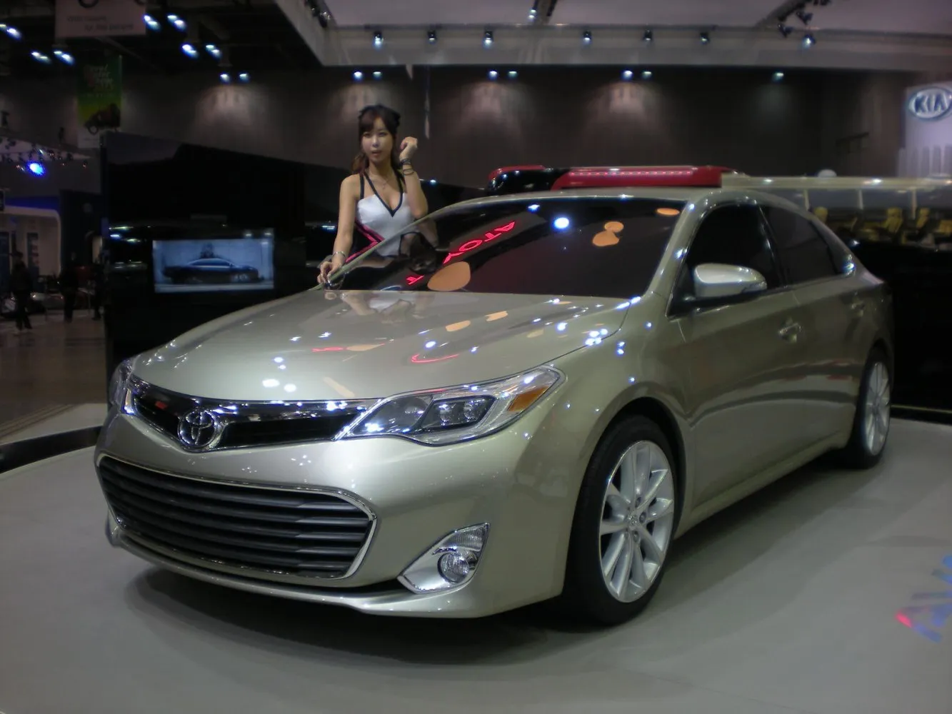 Image for Toyota Avalon IV