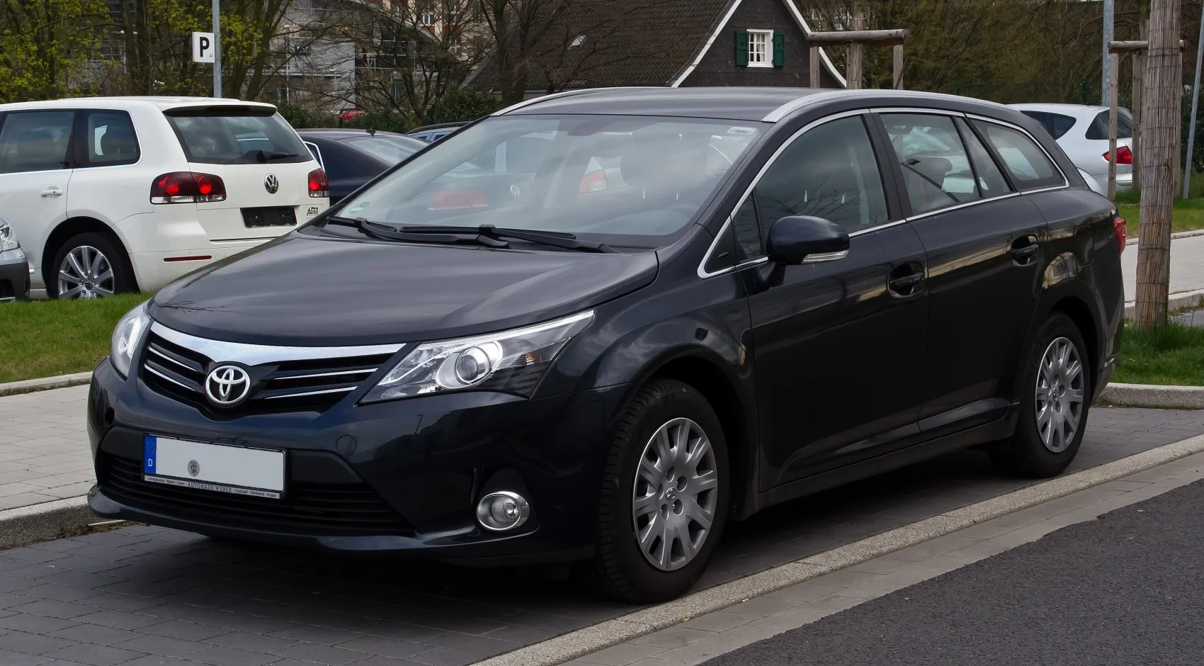 Toyota Avensis III Wagon (facelift 2012)