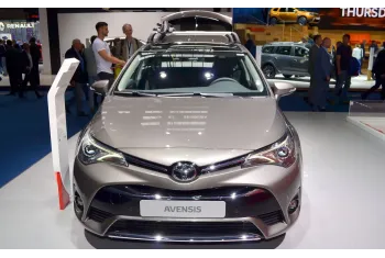 Toyota Avensis III Wagon (facelift 2015)