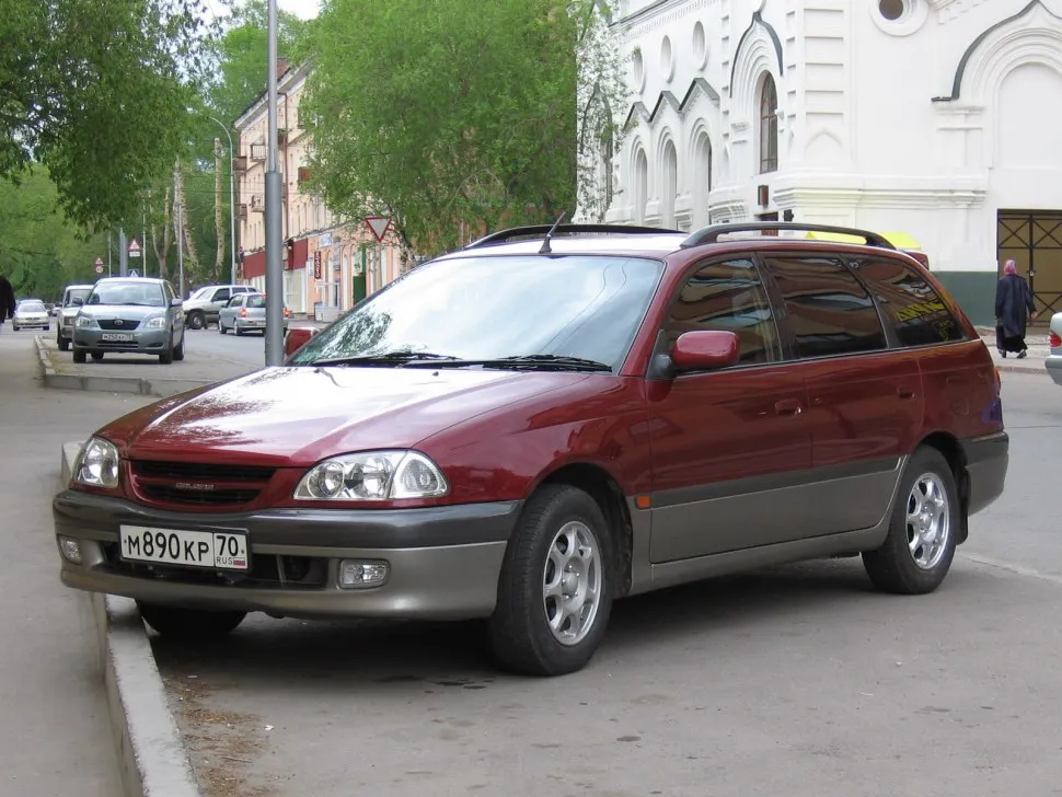 Toyota Caldina T21