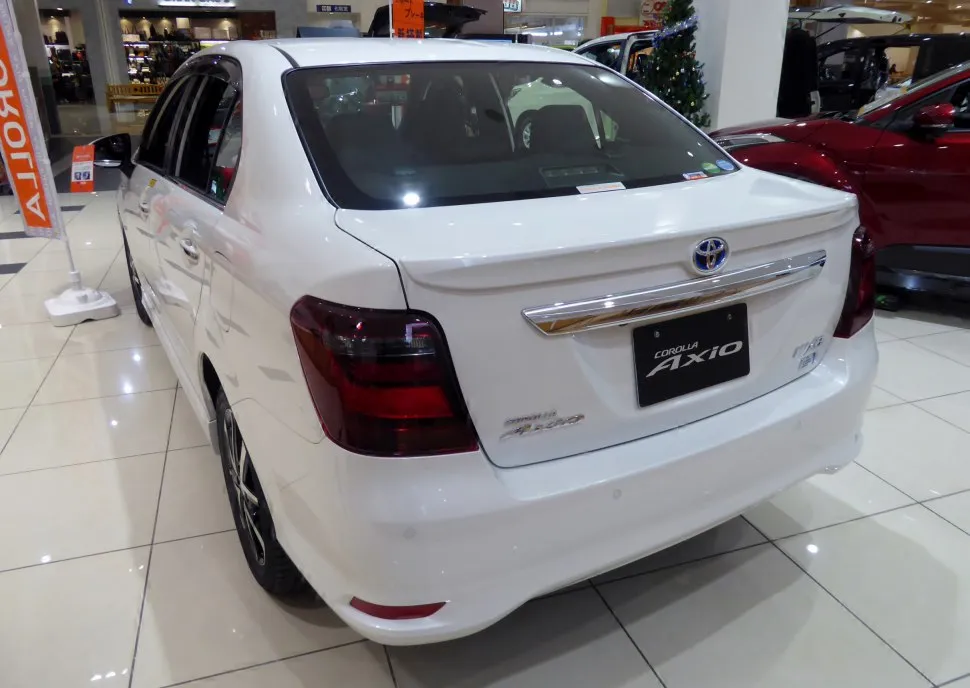 Image for Toyota Corolla Axio XI (facelift 2017)