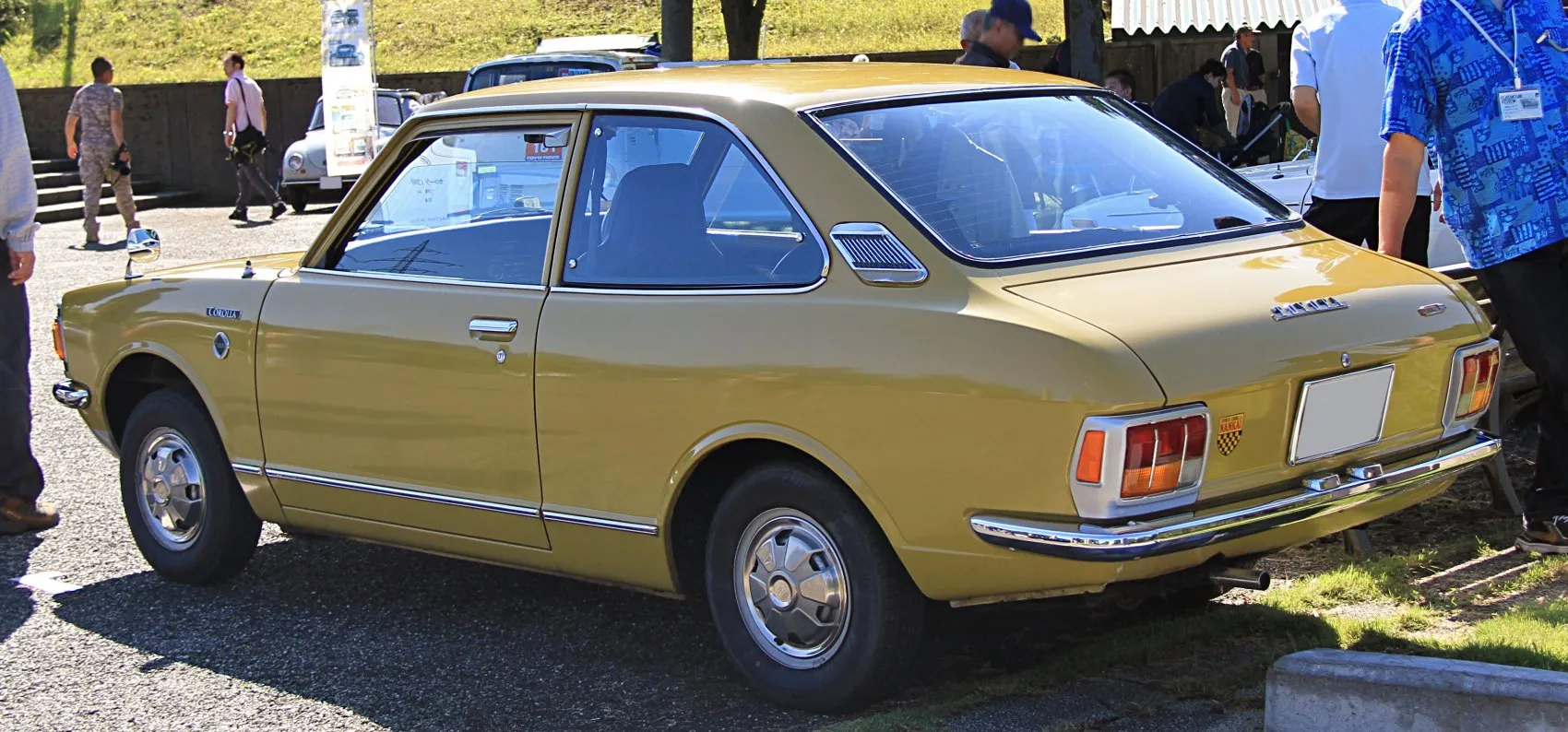 Image for Toyota Corolla II 2-door sedan (E20)