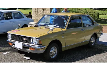 Toyota Corolla II 2-door sedan (E20)
