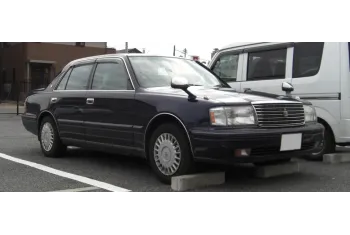 Toyota Crown X Saloon (S150, facelift 1997)