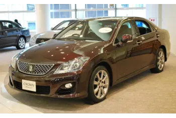 Toyota Crown XIII Athlete (S200)