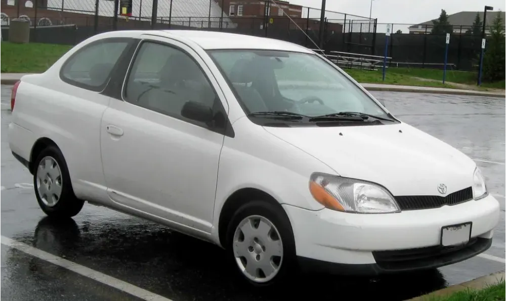 Toyota Echo Coupe