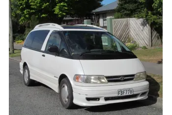 Toyota Estima I