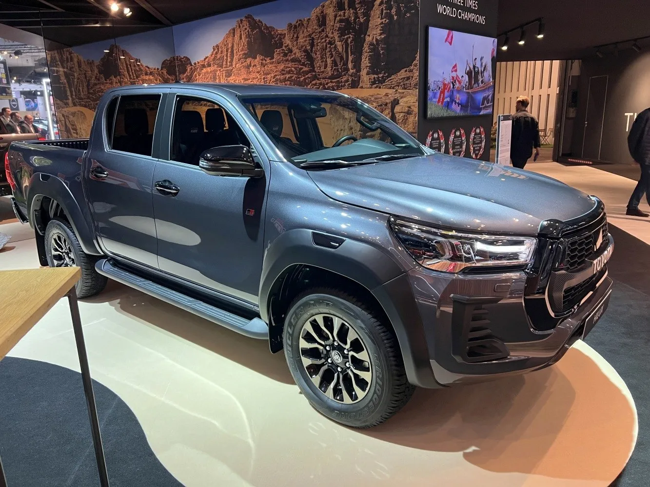 Toyota Hilux Double Cab VIII (facelift 2020)