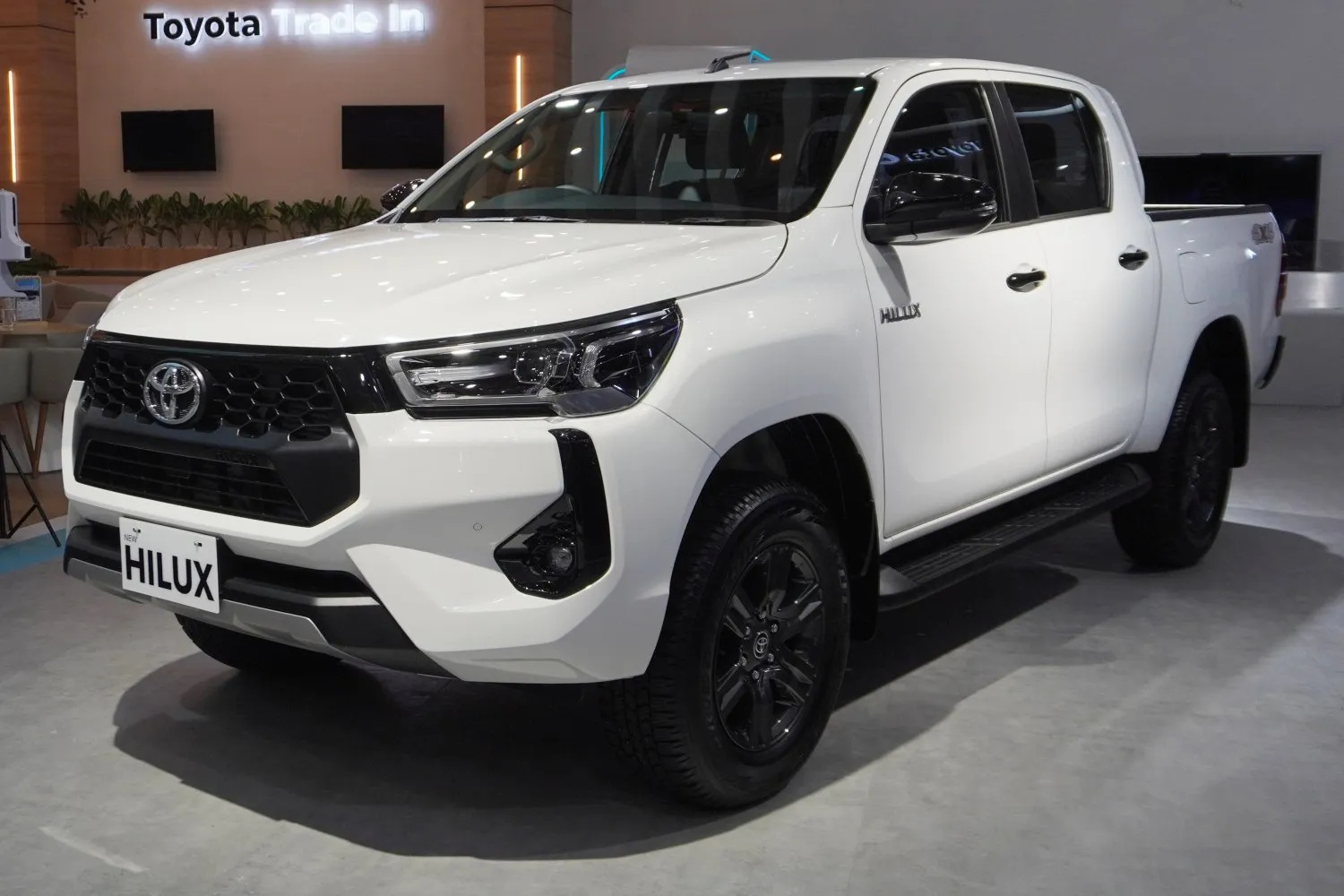 Toyota Hilux Double Cab VIII (facelift 2024)