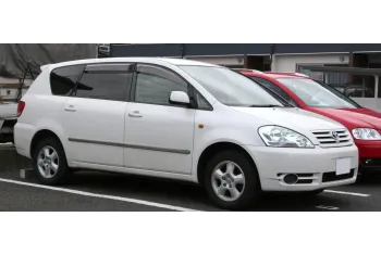 Toyota Ipsum CM2