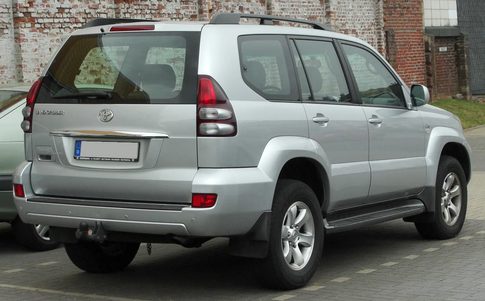 Image for Toyota Land Cruiser Prado J120