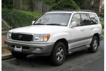 Toyota Land Cruiser J100