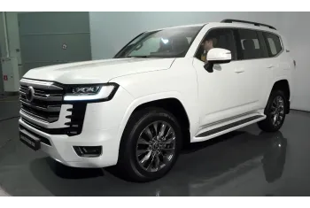 Toyota Land Cruiser J300