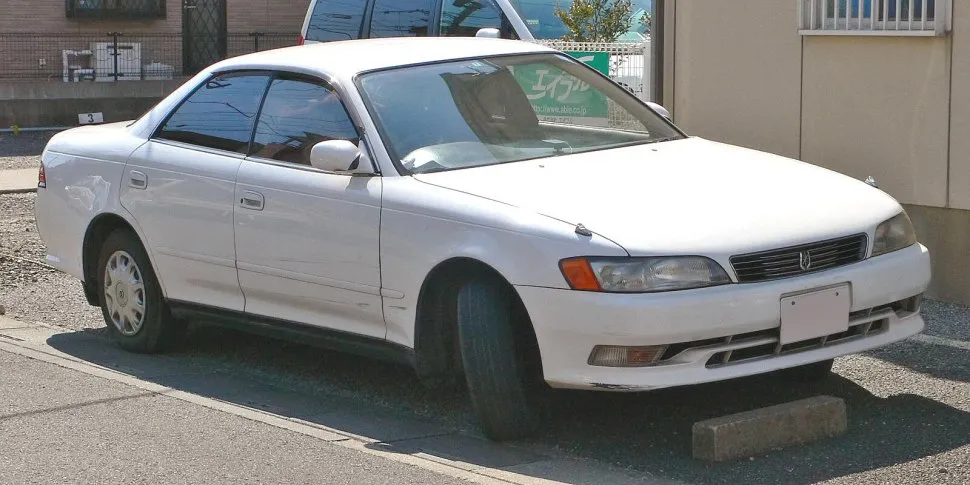 Toyota Mark II GX90