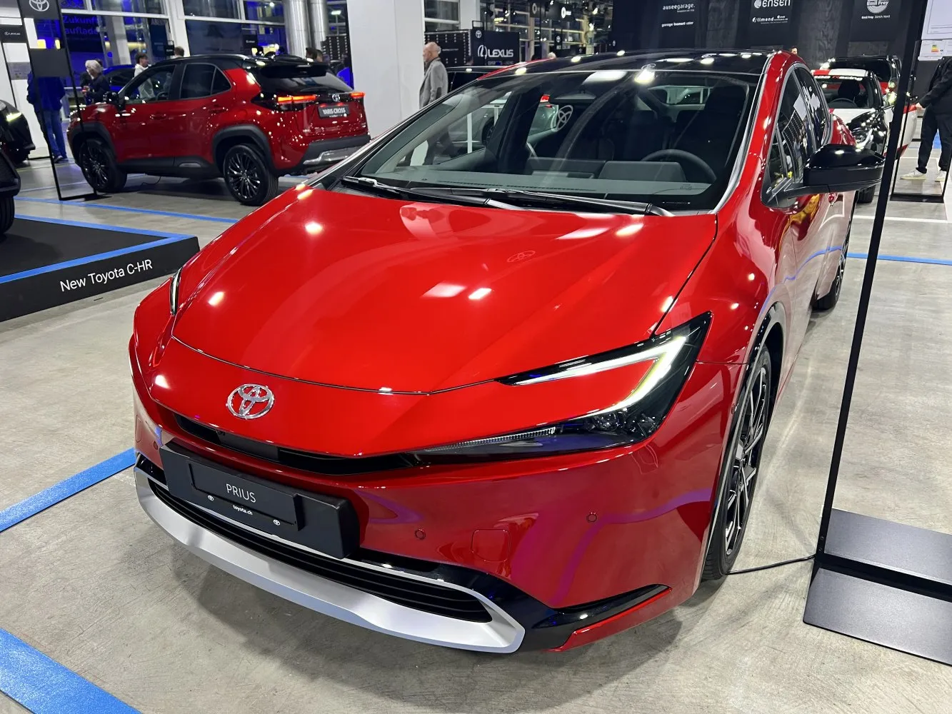 Image for Toyota Prius V (XW60)