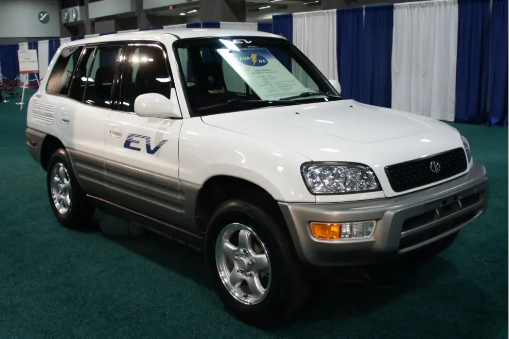 Toyota RAV4 EV I (BEA11) 5-door