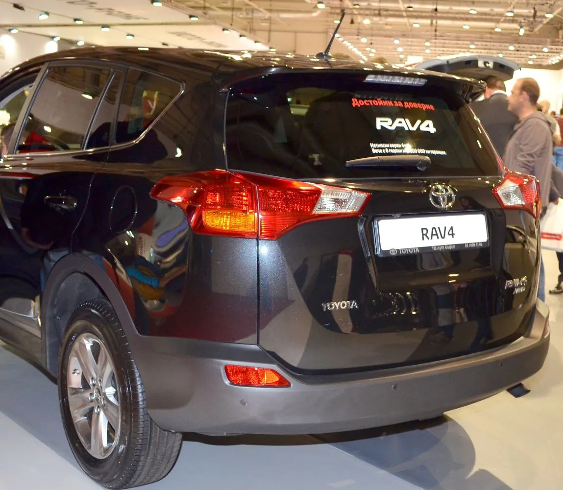 Image for Toyota RAV4 IV