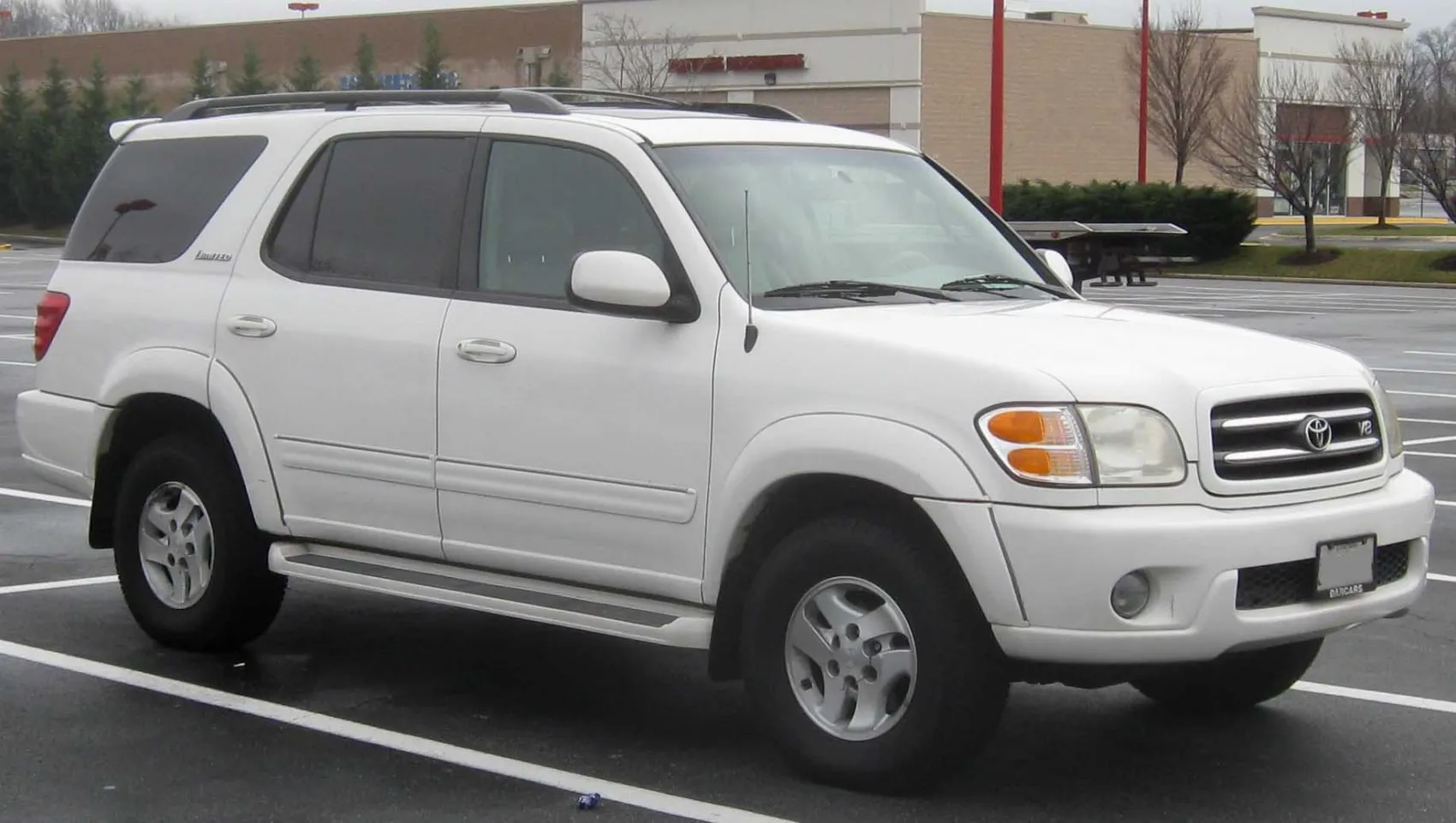Toyota Sequoia I