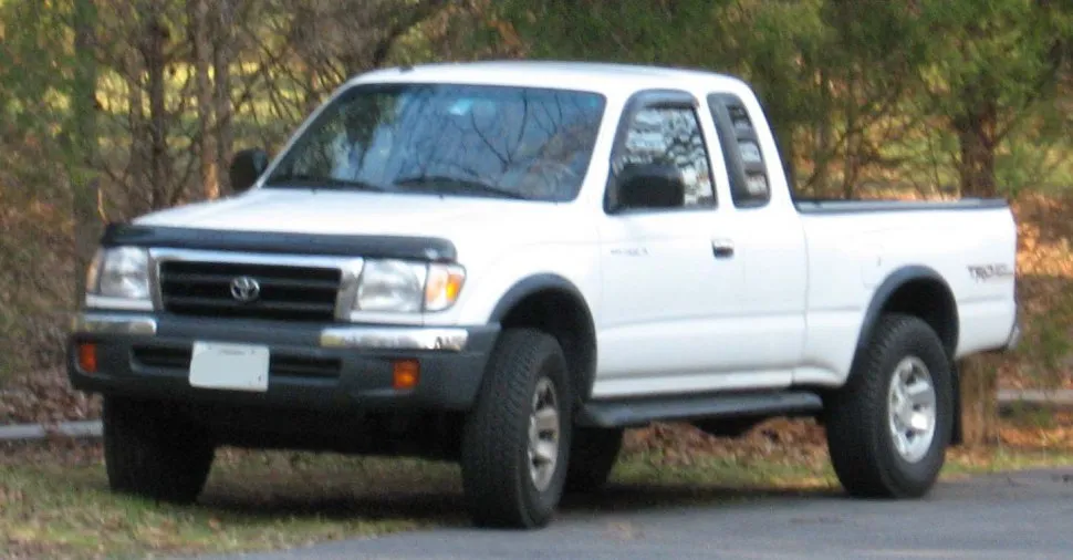 Toyota Tacoma I xTracab