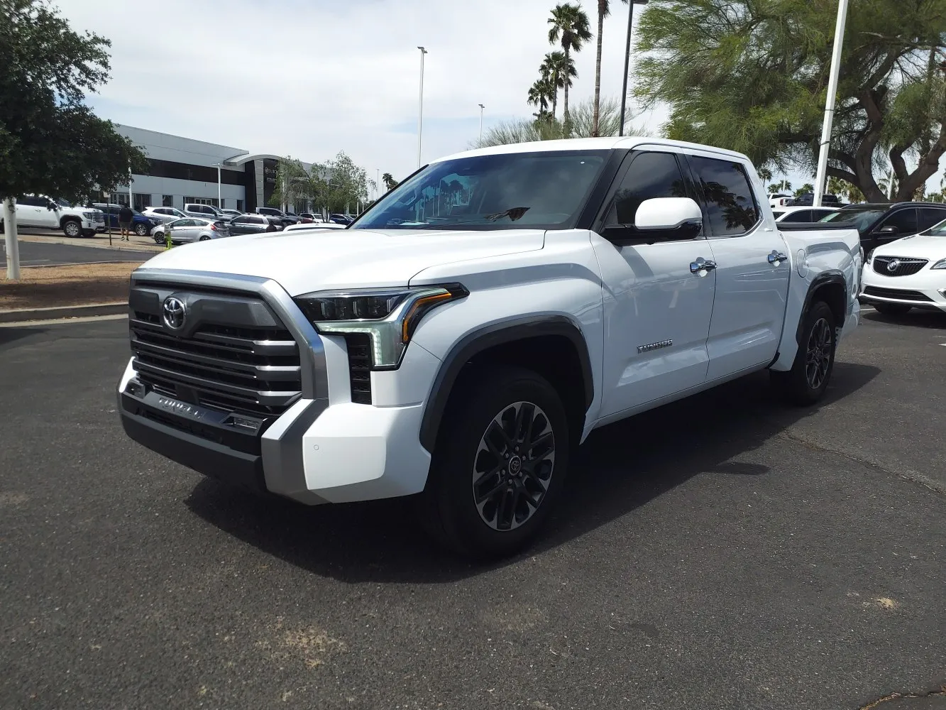 Image for Toyota Tundra III CrewMax Short Bed